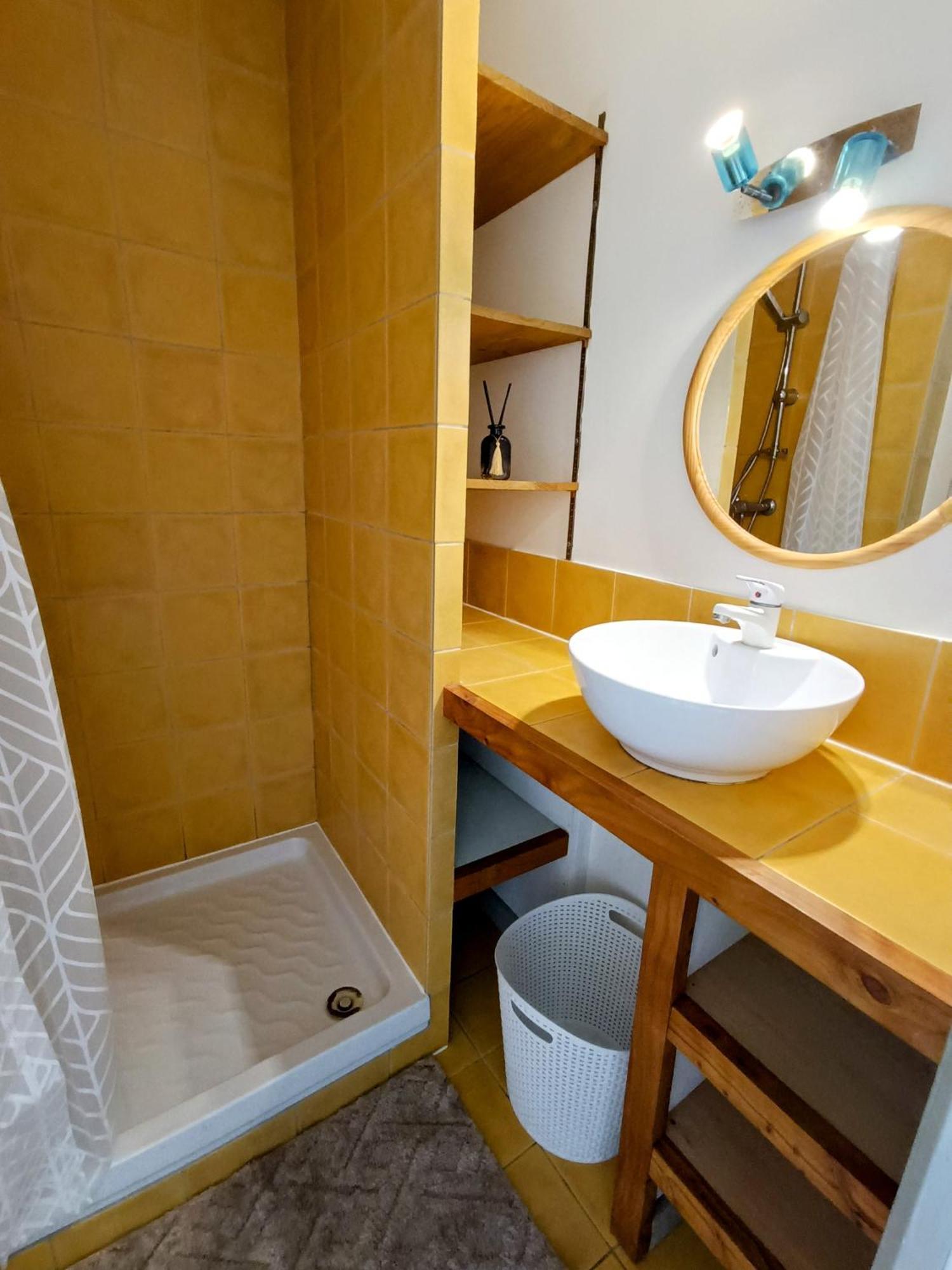Appartement De Charme Concarneau Exteriör bild